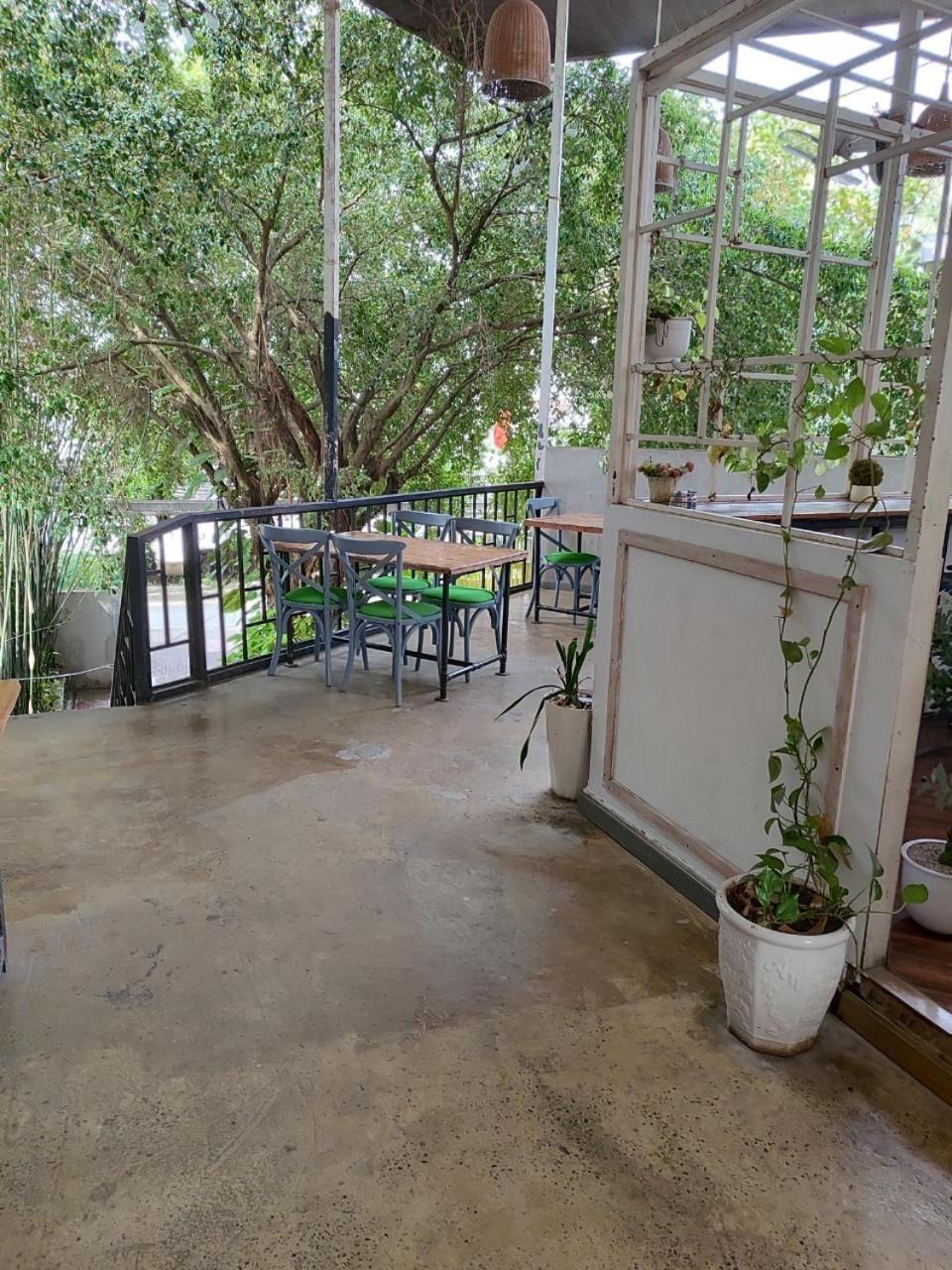 Nha Khach Ken Hotel Ca Mau Bagian luar foto