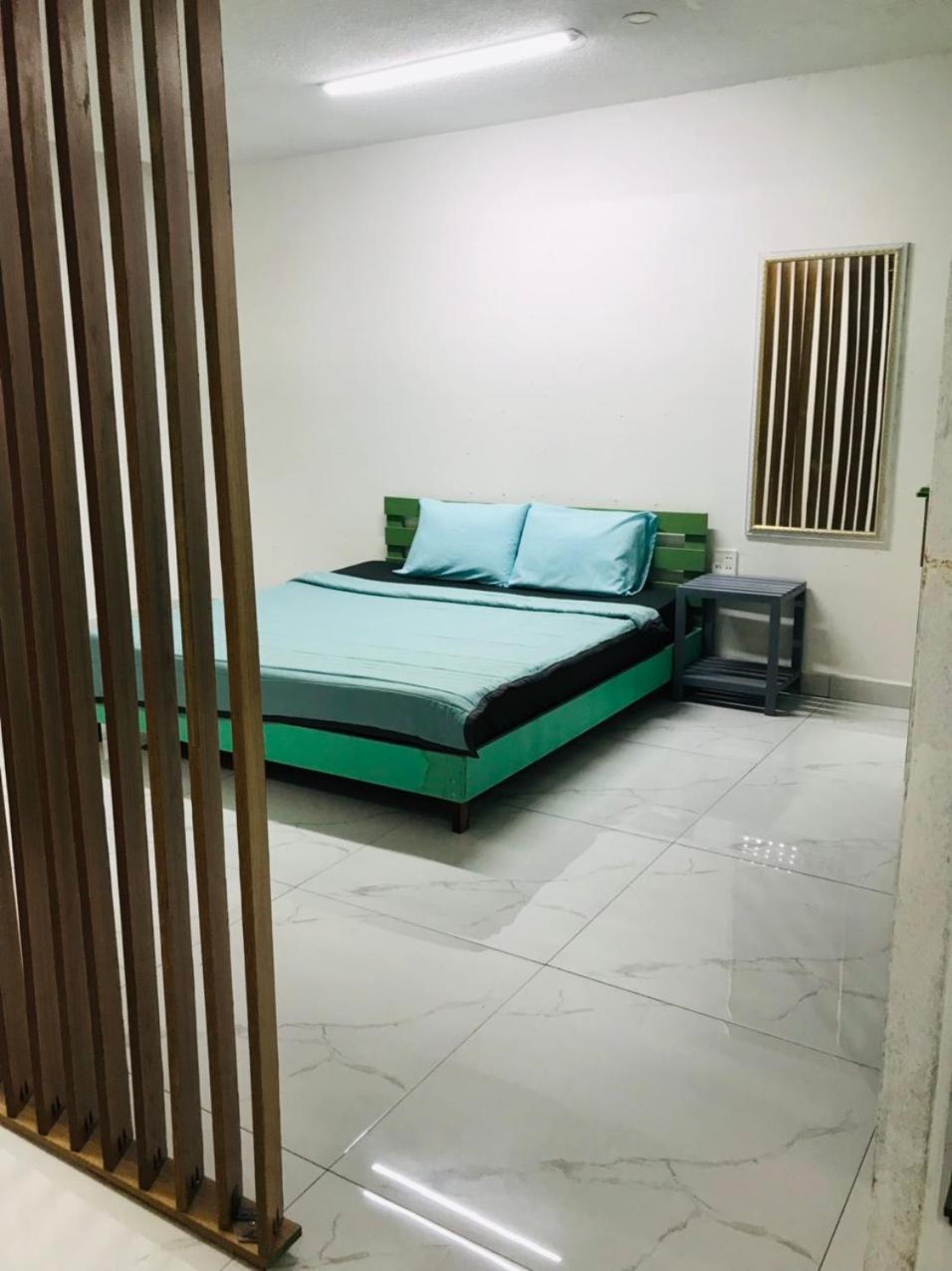 Nha Khach Ken Hotel Ca Mau Bagian luar foto