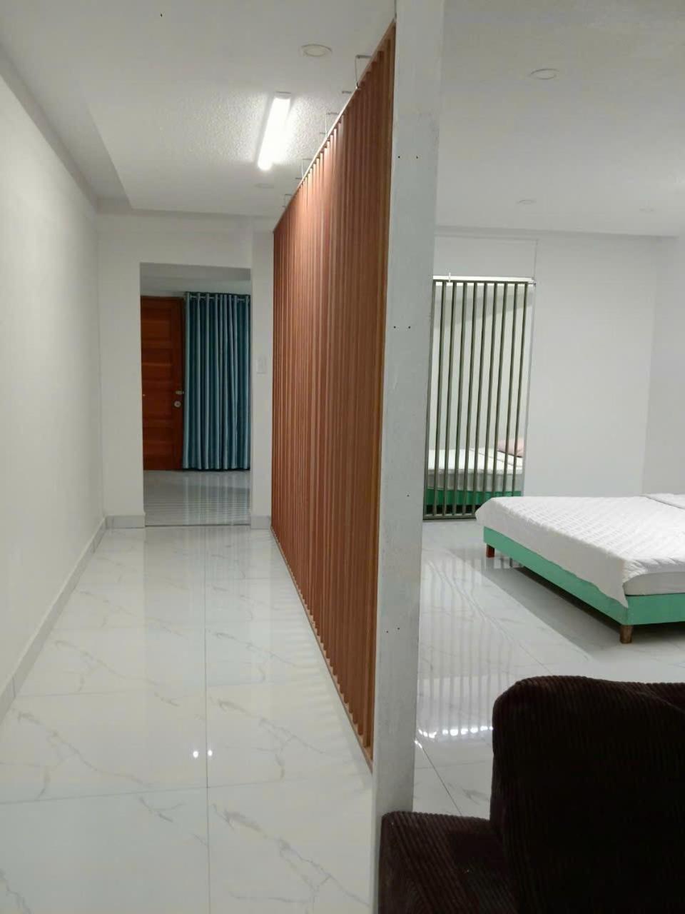 Nha Khach Ken Hotel Ca Mau Bagian luar foto
